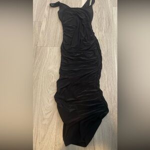 Sabora Black Ruched Maxi Dress